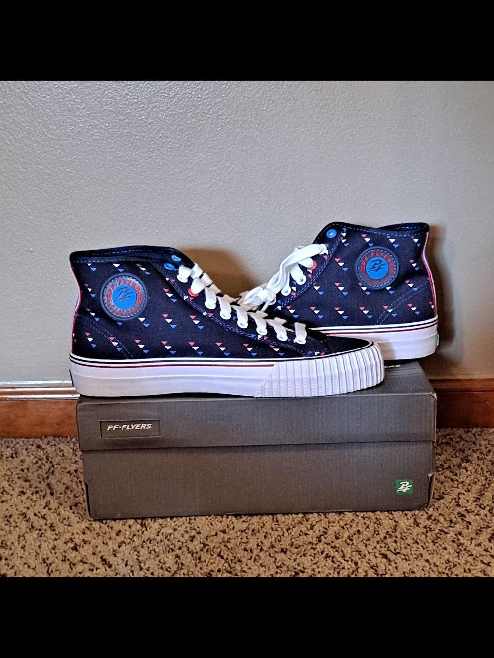 PF Flyers Roland Berry Sneakers with Red, White & Blue Accents Women 10.5 Men 9